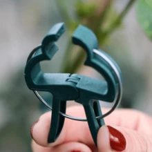 10pcs/Set Garden Vine Fixation Clips, Tomato, Cucumber, Bean, Greenhouse Vegetable Climbing Fixture Clamps, Plastic Plant Fastener Clips For Garden, Orchard, Flower