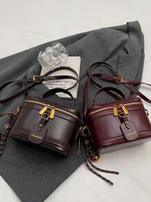 复古油皮仿皮迷你盒包，女士流苏手提单肩包，斜挎包，抗皱假日旅行包，化妆包，相机包，时尚，休闲，简约，适合购物，钱包，购物，年轻女性，大学生，新人和办公室女士。非常适合办公室，大学，工作，商务，通勤，户外，旅行和郊游 - 彩色 - 查看 13