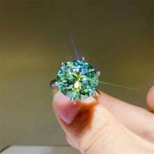 优雅的 0.5/1/2/3/5 克拉绿色莫桑石戒指，925 纯银，经典六爪，免费 GRA 证书，单枚戒指，适合订婚、周年纪念、生日礼物，附赠礼品盒 - 綠色 - 查看 2