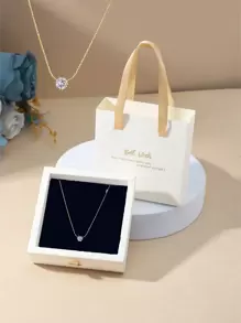 1 件优雅的 6 爪锆石吊坠项链，适合女士，配有精致礼品盒（随机黑色或灰色海绵衬里） - 金色 - 查看 5