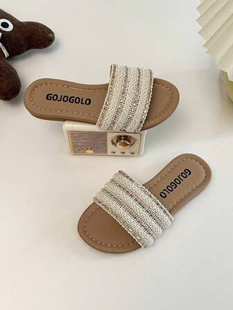 2025 Summer New Fairy Small Fragrant Slippers Girls Fashion Outside To Wear Slippers Soft Bottom Lightweight Sandals