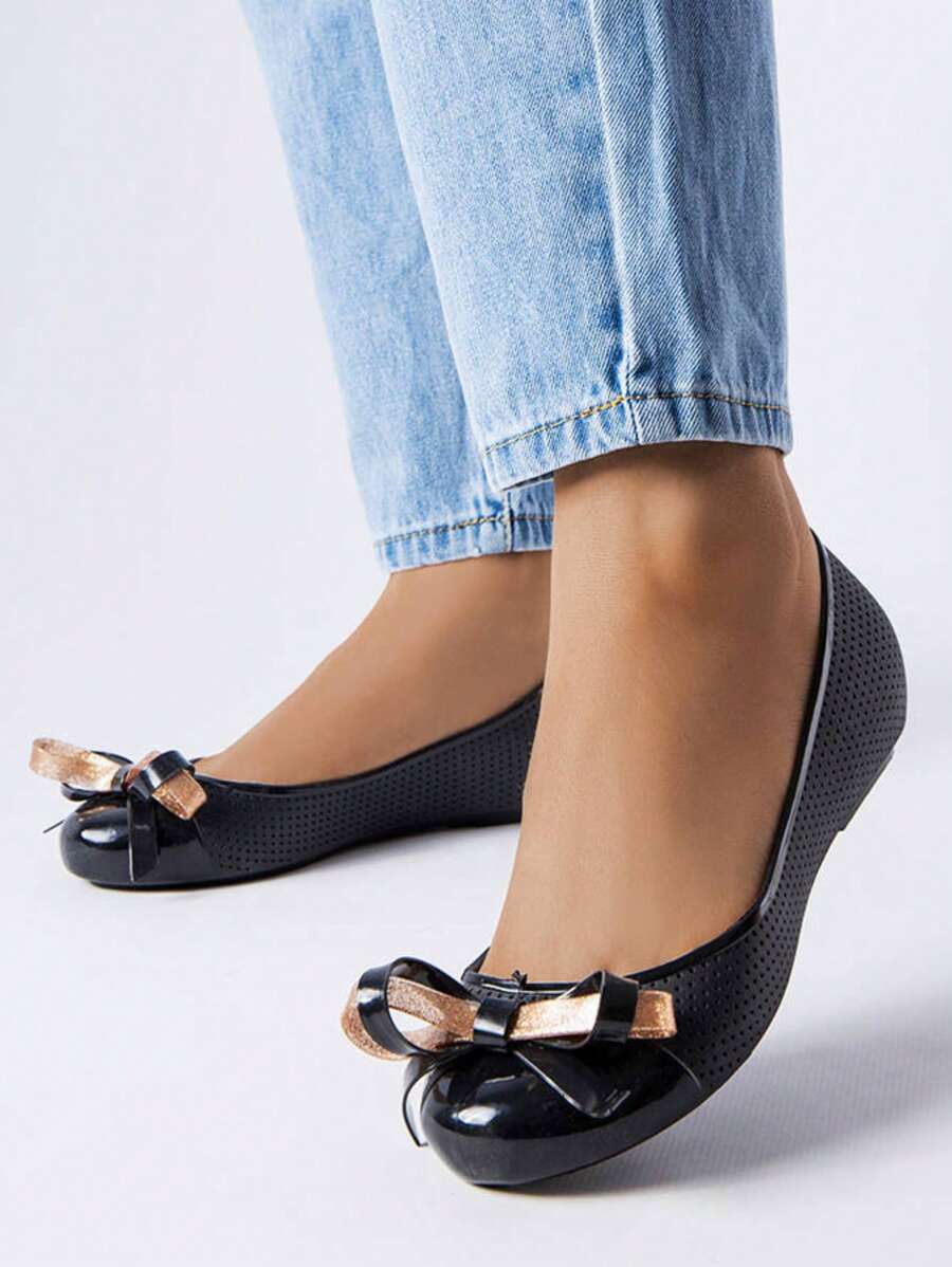 Gemre Moccasins With A Thick Sole - Black - View 1