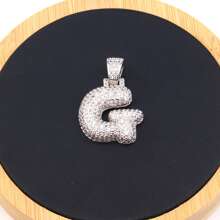 1入鑲嵌泡泡字母金鍍吊墜項鍊,26個字母供男女日常佩戴