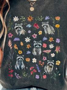 Cottagecore Raccoon Shirt, Botanical Floral Goblincore Clothes, Fairycore Raccoon Lover Gift Idea, Naturecore Wildflower Tee - 深灰色 - 查看 4