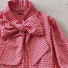 大码休闲格子野餐风格长袖衬衫，百搭复古宽松女式上衣 - 紅色 - 查看 2