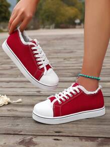 女士圆头休闲帆布鞋，系带设计，鞋面毛边，2026春秋新款校园风，适合日常穿着、居家、通勤、工作等各种场合，四季皆宜，PVC轻便透气鞋底。 - 紅色 - 查看 2
