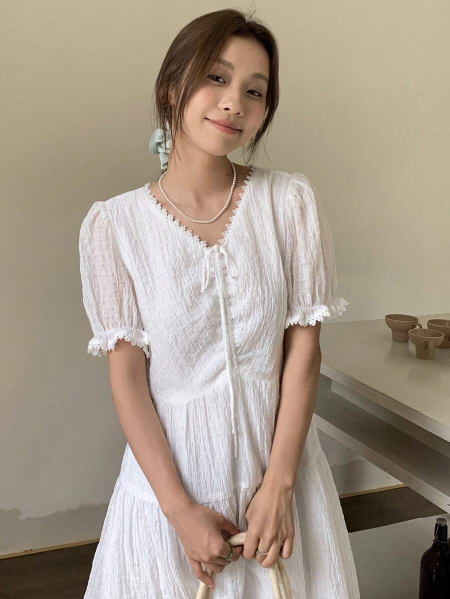 Holiday Casual Solid Color Textured V-Neck Short Sleeve Dress - White - View 1