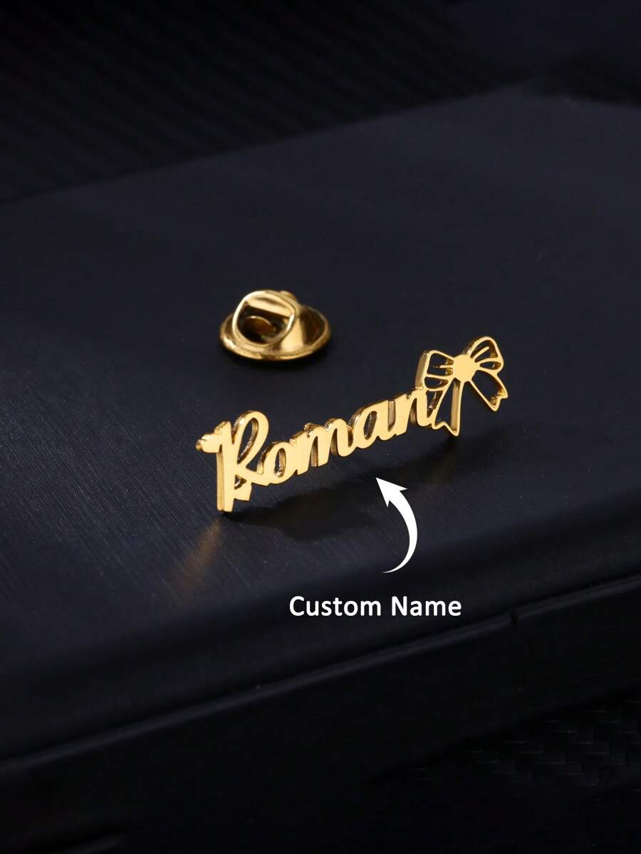 定制蝴蝶结名字胸针金色不锈钢个性化名字胸针时尚珠宝礼物