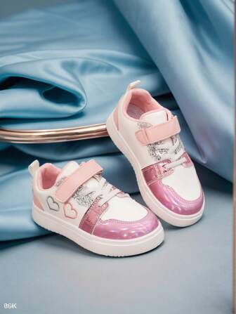 Barnmode med glitterhjärta broderade sneakers, halksäkra fritidsskor, lämpliga för vår och höst