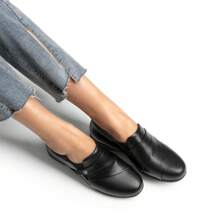 Women Loafers Slip On Flats With Arch Support 0.98-Inch Heel Comfortable Business Casual Work Office Loafers Shoes - màu đen - Xem 3