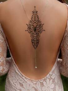 5 pezzi Tatuaggi temporanei neri - Tatuaggi all'henné autentici, tatuaggi naturali e temporanei su mani/braccia, tatuaggi temporanei stile mandala - 2 disegni unici, adatti per i vegetariani, ottimi per festival/matrimoni. Adesivi per tatuaggi temporanei all'henné dipinti a mano - henné rosso, tatuaggi temporanei impermeabili per il corpo delle donne, tatuaggi tradizionali all'henné rosso - 2 adesivi per la pelle sicuri, perfetto vestibilità. Tatuaggi finti ipoallergenici, durano 3-5 giorni, facili da applicare e rimuovere.