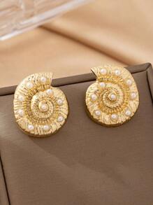 1 Pair Fashionable & Elegant Delicate Shell Shaped Stud Earrings - Pearl Conch - View 3