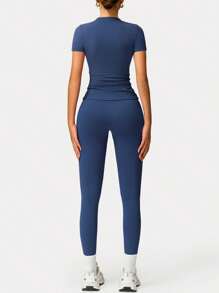 2pcs Women Soft Moisture Wicking Crew Neck Short Sleeve Top And Elastic Yoga Sports Pants