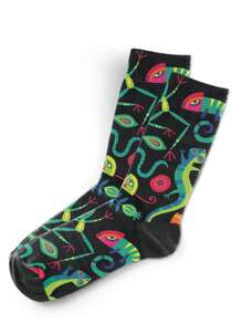 1 Pair Of Women's Crew Socks,Long Socks,White Socks,Black Socks,Women Socks,Cute Socks,Girls Socks,Short Socks, That Absorb Moisture And Sweat, Are Soft,Breathable, Moisture Wicking, Sweet, And Cute. They Can Be Worn For Home, Office, Leisure, And All Seasons. Colors Are Random