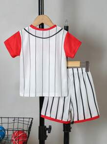 2 件套男童夏季白色条纹字母印花运动服套装，休闲运动图案运动服 + 短裤，透气面料适合夏季