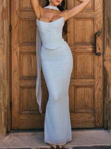 女士新款夏季两件套：露背短款上衣和高腰修身中长裙 - 优雅性感，适合鸡尾酒会、生日庆祝和夜店等场合