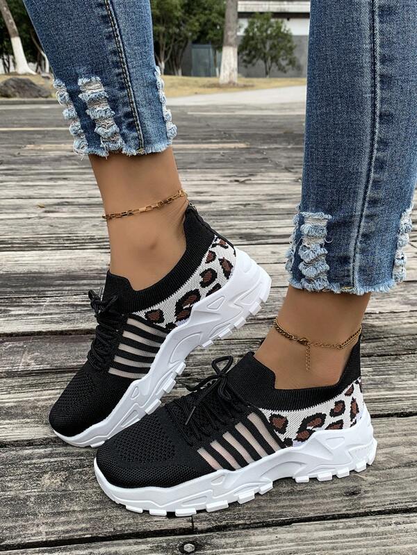 Nuove scarpi sportivi da donna per primavera/estate, scarpe sportive traspiranti e confortevoli, scarpe casual retrò con platform, stile coreano