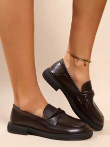 Women's Slip-On Loafers, Brown Flat Shoes With French Thick Sole, English Style Work Shoes, Folding Leather Upper With Bow Decoration - Brown - View 4