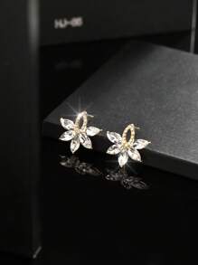 1 Pair Bohemian Alloy Rhinestone Inlaid Luxury Quality Versatile Earrings - White - View 1