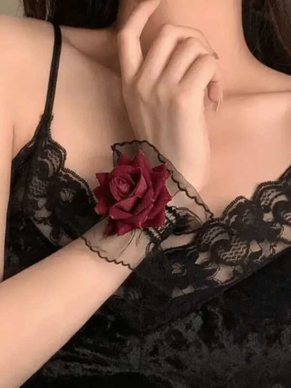 2 chiếc vòng tay Gothic Rose Lolita - Phụ kiện ren hoa thời trang cho Giáng sinh và Halloween