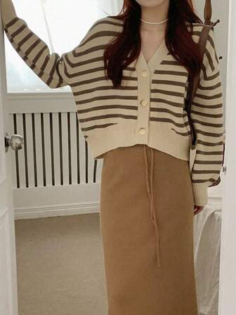 休闲宽松条纹落肩开衫，秋冬