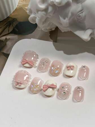 One Piece Set Of Short Square Shaped Pink Broken Rhinestone Powder Base Aurora Shaped Rhinestone Jewelry Pink Butterfly Large Jewelry Pure Handmade Press-On Nails , Suitable For Daily Life, Parties Press On Nails Nail Supplies Nails