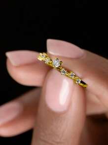 1pc Minimalist Micro Pave 7 Cubic Zirconia Round Stone Copper Ring, Suitable For Women Daily Wear Engagement Wedding Jewelry Gift