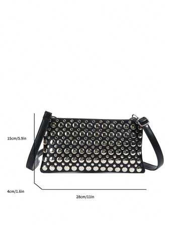 Kuvertväska för kvinnor Punkstil Nit Utsmyckad modeaxelväska, stor kapacitet svart