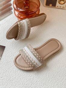 2025 Summer New Fairy Small Fragrant Slippers Girls Fashion Outside To Wear Slippers Soft Bottom Lightweight Sandals