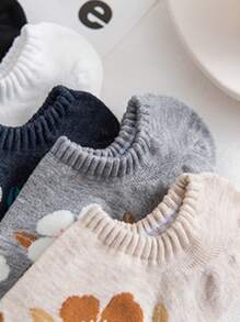 4 Pairs Random Women's Cute Floral Patterned Comfortable Versatile Ankle Socks, Ins Style