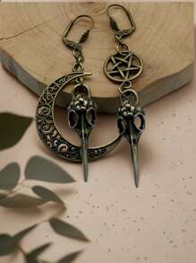 1Pair Vintage Crescent Moon & Pentagram Esoteric Symbols Earrings, Gothic Raven Crow Skull Head Design Dangle Earrings Retro Punk Style Witchy Jewelry Gift Halloween Club Accessories