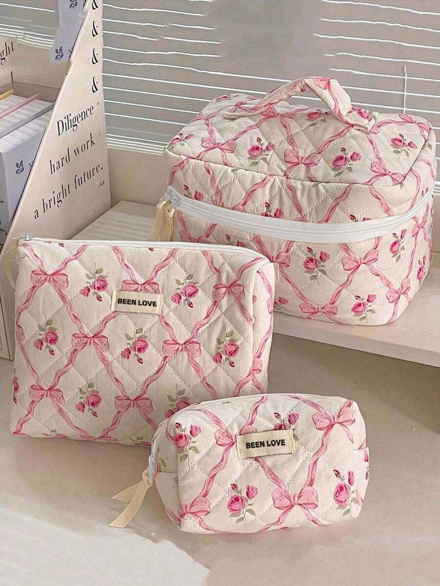 1Pc/Set Bow Knot & Rose Design Quilting Cosmetic Bag, Fashionable Portable Makeup Bag, Multi-Functional Storage Bag For Lipstick, Sanitary Napkin, Coins, Keys Etc, Large Capacity Lovely Wash Bag For Travel Organizer Cosmetic Bag For Travel, Mother's Day Gift, Valentine's Day, Anniversary. Summer Travel, Vacation Home Bathroom Decor Holiday Makeup Organizer Bathroom Accessories Back To School