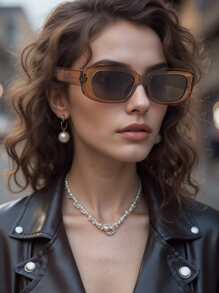 1 PC Small Rectangle Sunglasses Women Oval Vintage Brand Designer Square Sun Glasses For Women Shades Female Eyewear Anti-Glare UV400 For Women And Men, Suitable For Beach, Holiday And Casual Wear Fashion Glasses For Women Shades For Ladies Eyeglasses Fall Winter Outfits Beach Accessories Vintage Y2k Basics Business Casual Gifts