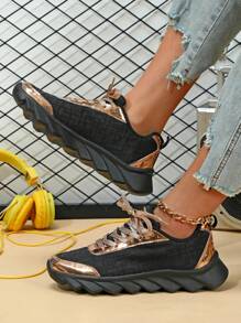 Women's Casual Outdoor Sports Shoes With Gold Mirror Leather & Black Mesh Panels, Breathable & Lightweight - View 2