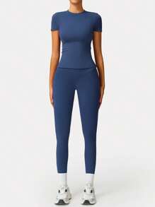 2pcs Women Soft Moisture Wicking Crew Neck Short Sleeve Top And Elastic Yoga Sports Pants