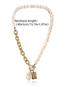 Elegant Alien Pearl Retro Baroque Alloy Portrait Square Brand Necklace For Women