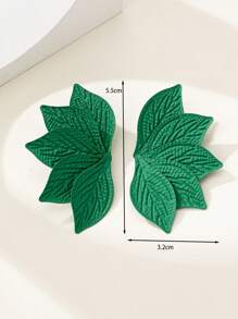 1 Pair Elegant Textured Leaf Design Women Earrings, All Season Stud Earrings - 1 Pair Of Elegant and Simple Leaf Earrings for All Seasons - View 10