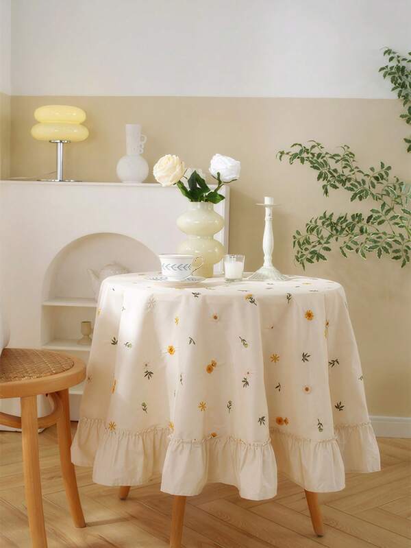 1 Stück luxuriöse aprikosenfarbene Tischdecke mit Blumenstickerei und plissierten Rüschen für Kaffee- oder Esstisch