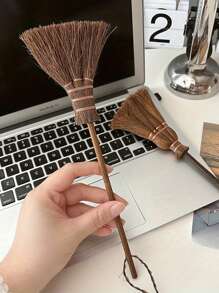 1 件可重复使用的迷你木制扫帚，带棕色刷毛 - 中等硬度，无需电力 - 非常适合卧室、客厅、汽车、便携式桌面和键盘清洁工具 - 彩色 - 查看 1