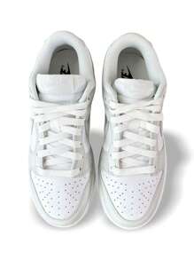 Giày Nike Dunk Low dành cho nữ, kiểu dáng thường ngày, nhẹ, có đệm, thoáng khí, đế dày, logo, thân thiện với da, đa năng, phù hợp đi làm hàng ngày, tập gym, đi học, thư giãn sau giờ làm, du lịch. Mã sản phẩm: DD1503-103 - Trắng - Xem 7