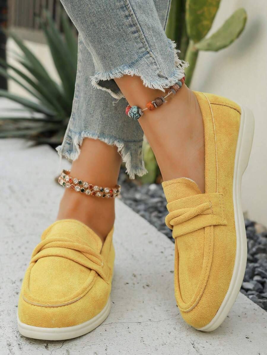Women's Round Toe Suede Slip-On Fashion Loafer Flats, Oversized EU 2025, Spring/Summer New Arrival, Stylish Casual All-Match Daily Commute Slouchy Vintage Flat Soft Bottom Non-Slip Moccasin Shoes - Yellow - View 1