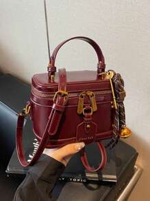 复古油皮仿皮迷你盒包，女士流苏手提单肩包，斜挎包，抗皱假日旅行包，化妆包，相机包，时尚，休闲，简约，适合购物，钱包，购物，年轻女性，大学生，新人和办公室女士。非常适合办公室，大学，工作，商务，通勤，户外，旅行和郊游 - 彩色 - 查看 16