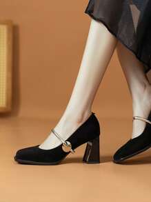 2025 New Spring Retro Chunky Heel Mary Jane Shoes Strap Buckle Closure Square Toe Pumps For Women