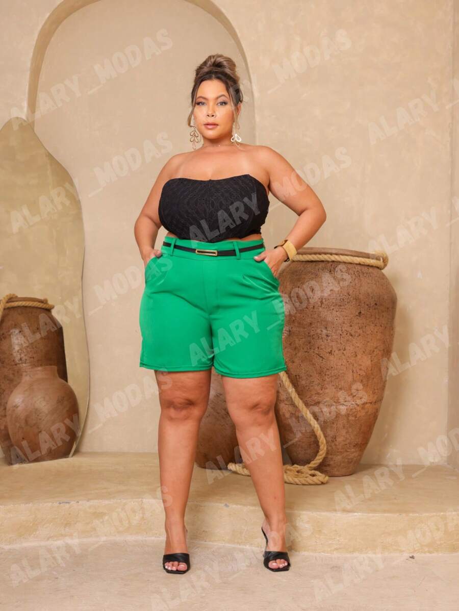 Plus Size Tailored Shorts With Elegant Belt Summer - Green - View 1