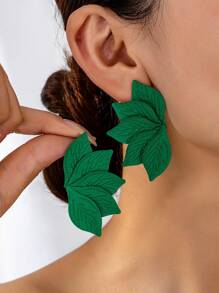 1 Pair Elegant Textured Leaf Design Women Earrings, All Season Stud Earrings - 1 Pair Of Elegant and Simple Leaf Earrings for All Seasons - View 15