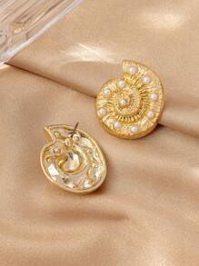 1 Pair Fashionable & Elegant Delicate Shell Shaped Stud Earrings - Pearl Conch - View 2