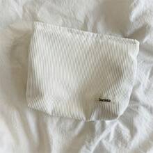 1pc Corduroy Travel Makeup Bag With Zipper, Perfect For Beauty Essentials, Lipstick Bag, Women's Makeup Bag, Small Bag Storage Makeup Bag, Pencil Case Makeup Brush Holder, Toilet Bag, Makeup Bag Beach Bag,Toiletry Bag Back To School