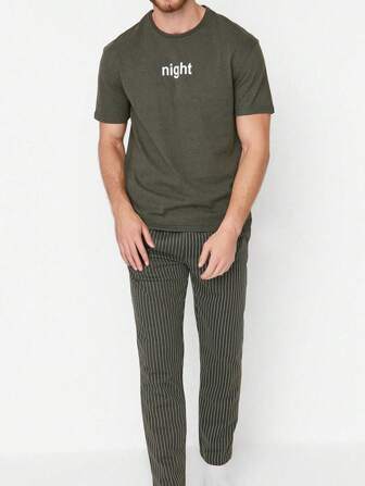 男士字母条纹印花短袖衬衫和长裤睡衣套装，轻便，夏季