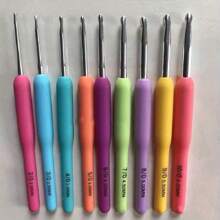 Ergonomic 9pcs Rainbow Crochet Hook Set| Smooth, Durable Aluminum Oxide Needle| Comfortable Grip 2-6mm| Bright Colors For Fun Crafting