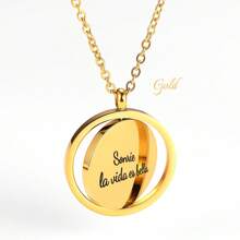 Collier personnalisé de mode de luxe avec nom, collier pendentif élégant et chic, cadeau idéal pour les amis, la famille, les anniversaires, les fêtes. Or, mode élégante, décontractée, simple, unisexe, personnalisé, cadeau unique idéal pour elle, petit ami, petite amie, papa, maman, famille, amis, animaux de compagnie, fils, fille, grands-parents pour les anniversaires, la Saint-Valentin, la Fête des mères, les anniversaires